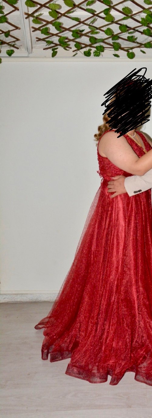 Bordo Dantel Detaylı Uzun Abiye Elbise - Görsel 2