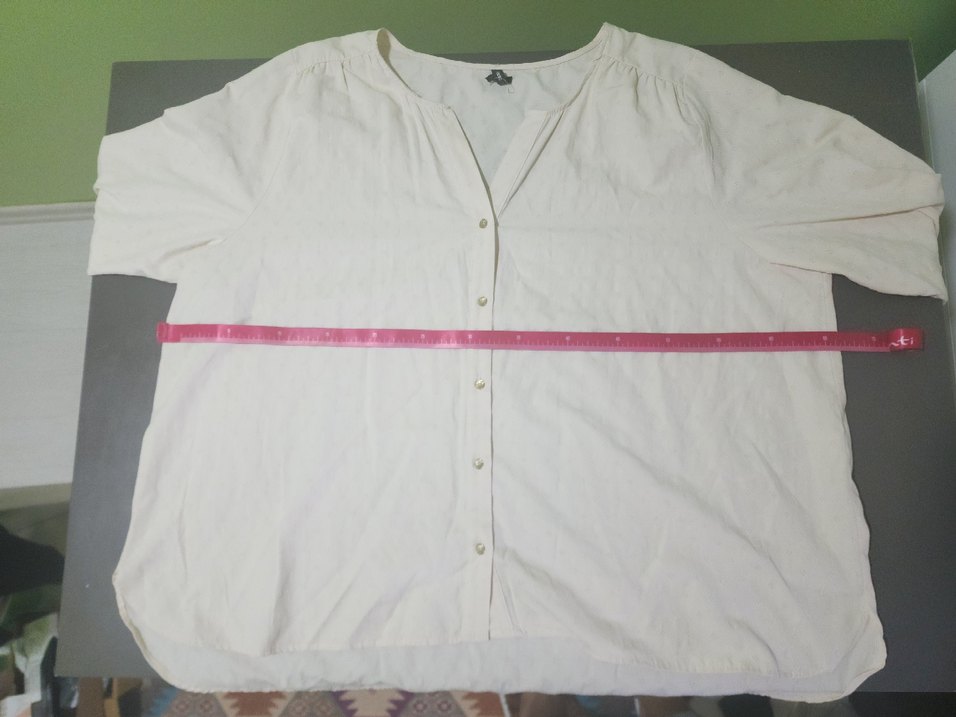 Beyaz V Yaka Kadın Keten Gömlek - Görsel 2