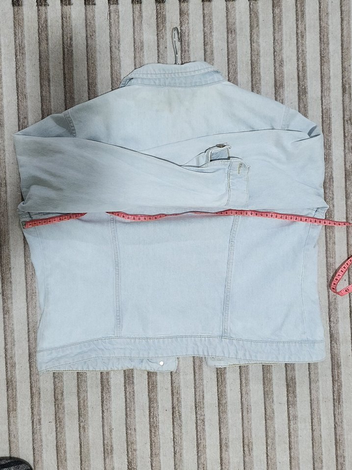 Beyaz Düğmeli Kadın Denim Ceket - Görsel 2