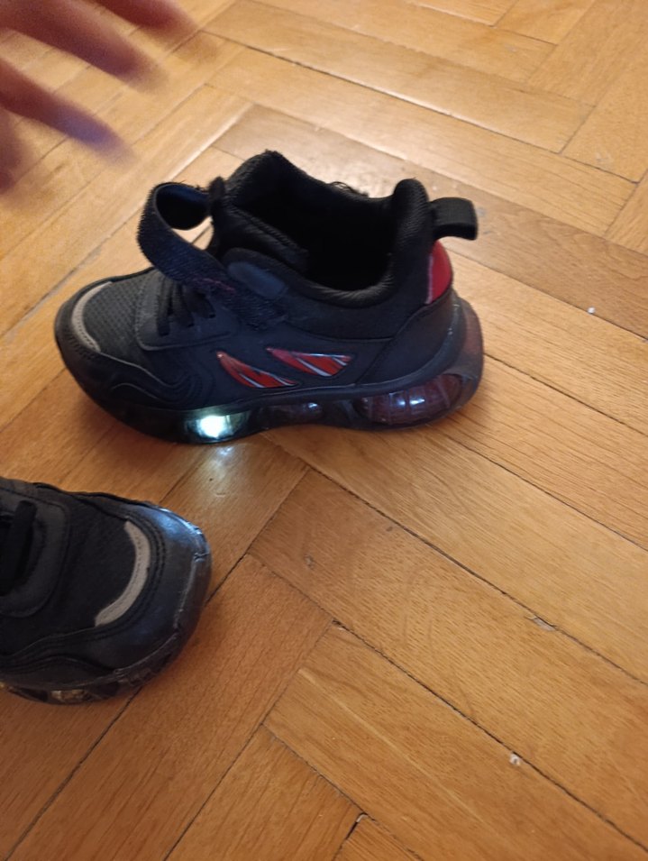 Vicco marka Siyah kız Erkek Çocuk unisex Spor Ayakkabı Velcro - Görsel 2