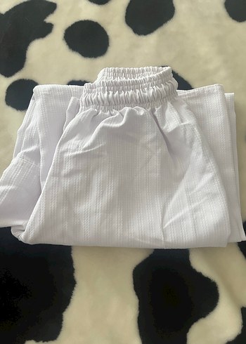 s Beden beyaz Renk Beyaz Taekwondo Kıyafeti ve Sarı Kuşak