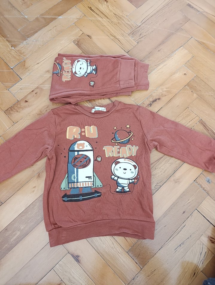 Erkek Çocuk Renkli Baskılı Kahverengi Eşofman Takımı - Görsel 2