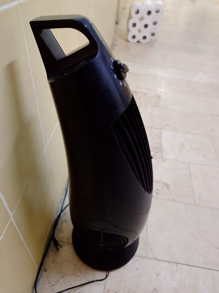 Siyah Ayaklı Dikey Fan - Görsel 5