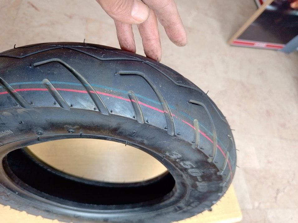 Çocuk Scooter Lastiği Siyah - Görsel 3