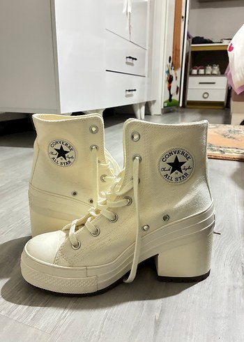 Converse Krem platform topuklu