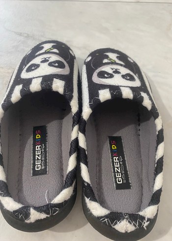 31 Beden Gezer Sevimli Panda Desenli Ev Terliği