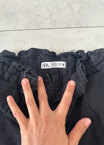 Zara Zara Kadın Siyah Bol Kesim Kemerli Denim Pantolon