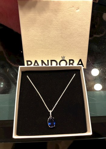Beden lacivert Renk Pandora Işıltılı Büyük Taşlı Lacivert Kolye