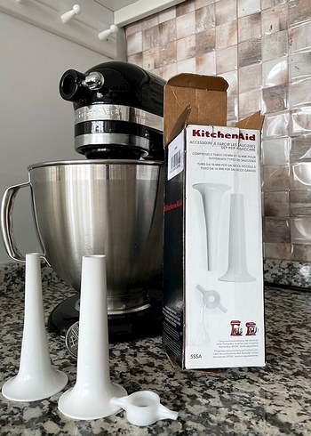  Beden KitchenAid Artisan Siyah Mutfak Şefi