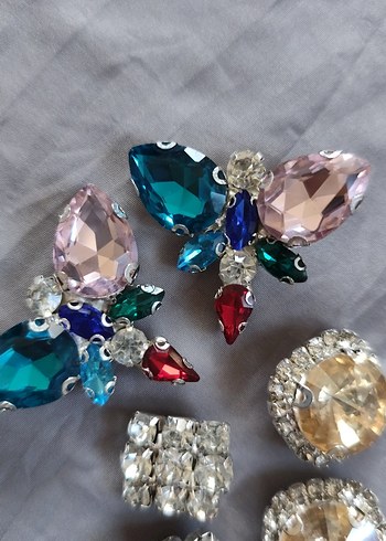 Renkli Mini Payetli Kadın Küpeler - Görsel 3