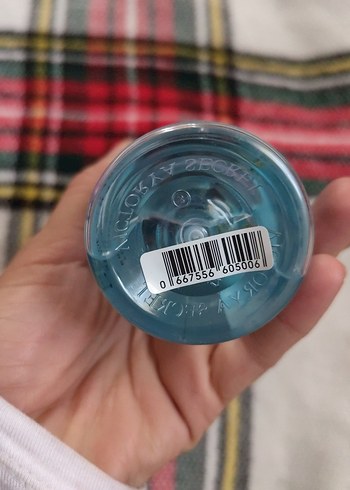 Victoria's Secret Aqua Kiss Parfüm Spreyi 250 ml - Görsel 3