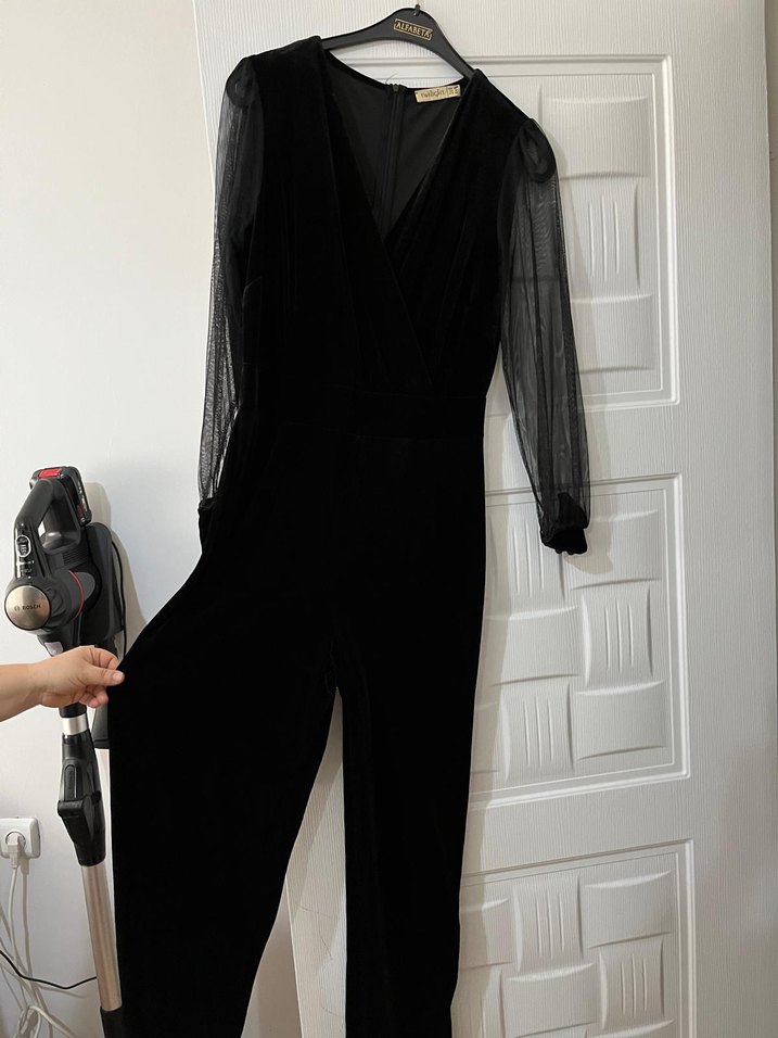 Siyah kadife tulum - Görsel 3