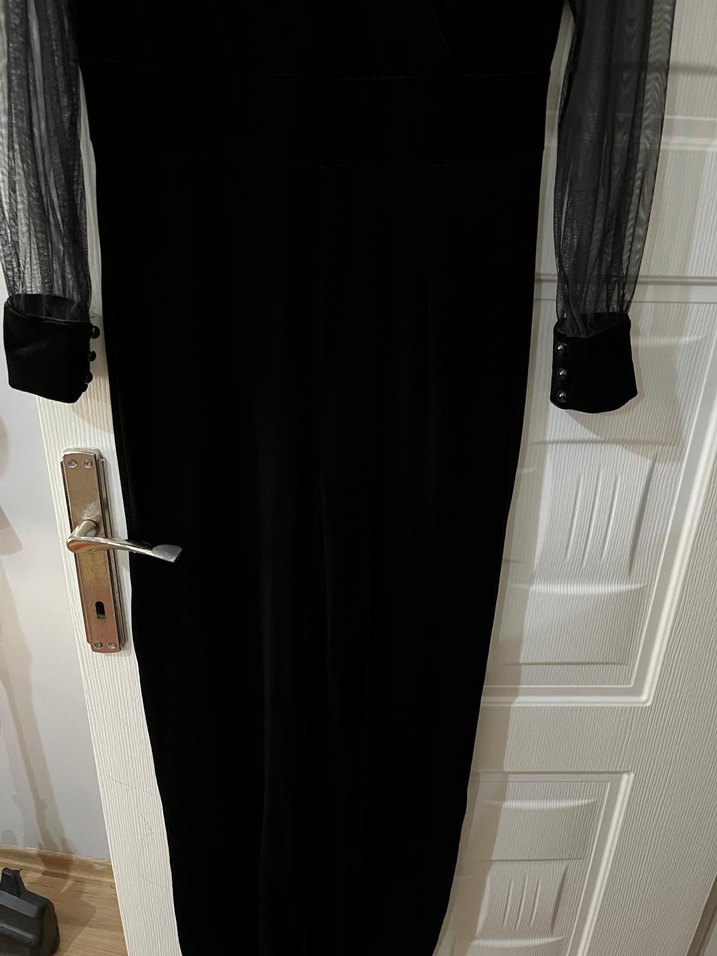 Siyah kadife tulum - Görsel 4