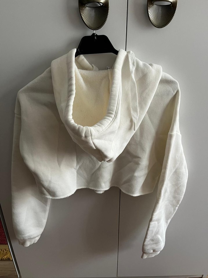 Baskılı Beyaz Kısa Kesim Kadın Sweatshirt - Görsel 3