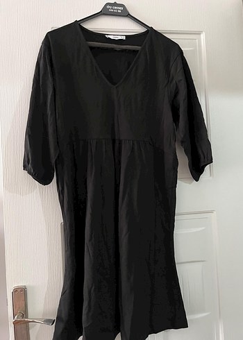 Mango Siyah V Yaka Midi Keten Elbise - Görsel 2