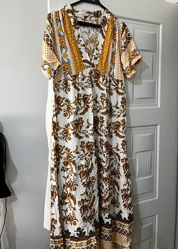 Bohem Uzun Desenli V Yaka Elbise - Görsel 2