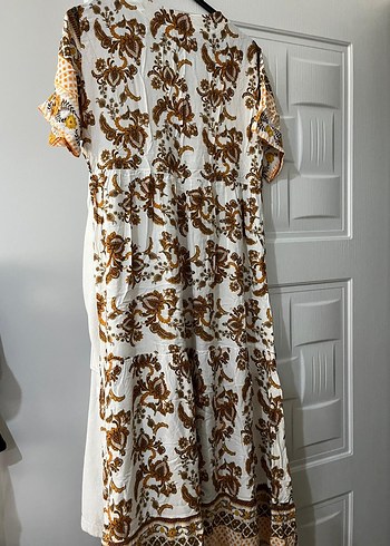 Bohem Uzun Desenli V Yaka Elbise - Görsel 4