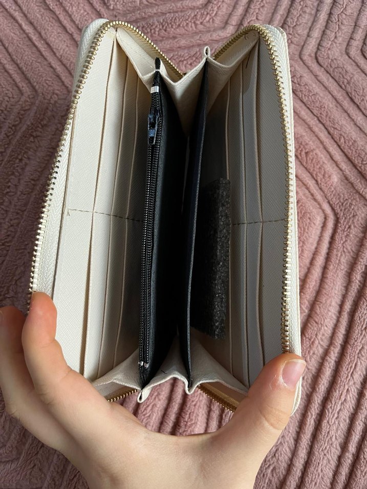 Beyaz Deri Fermuarlı Kadın Cüzdanı - Görsel 5