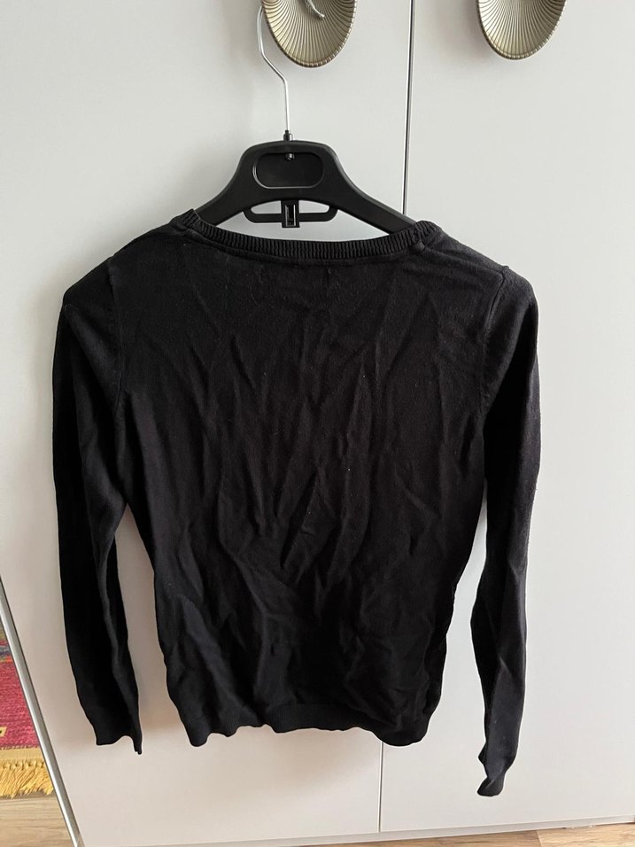 Siyah Pamuklu Uzun Kollu Kadın Hırka - Görsel 2