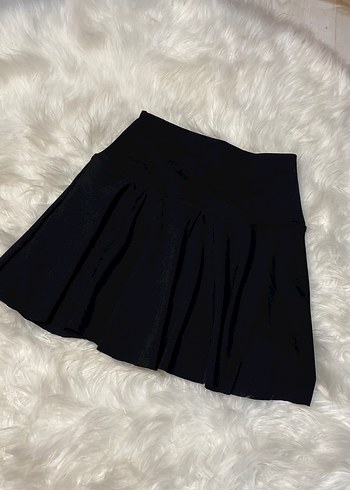 Siyah Pilili Midi Mini Etek