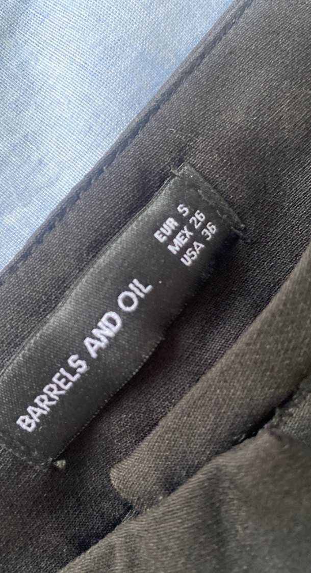 Siyah Pilili Midi Kadın Kumaş Pantolon - Görsel 3