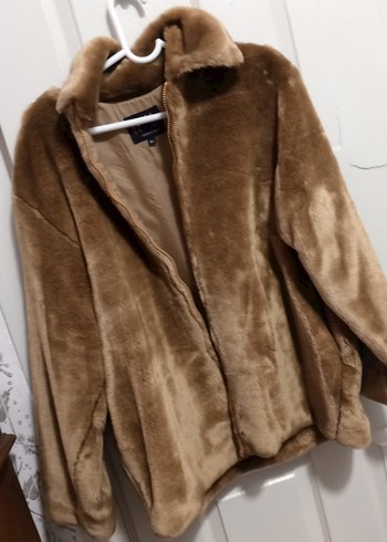 LC Waikiki Kahverengi Kürklü Kadın Ceket