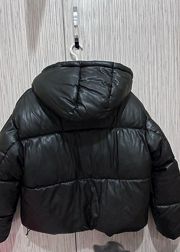 l Beden Bershka mont