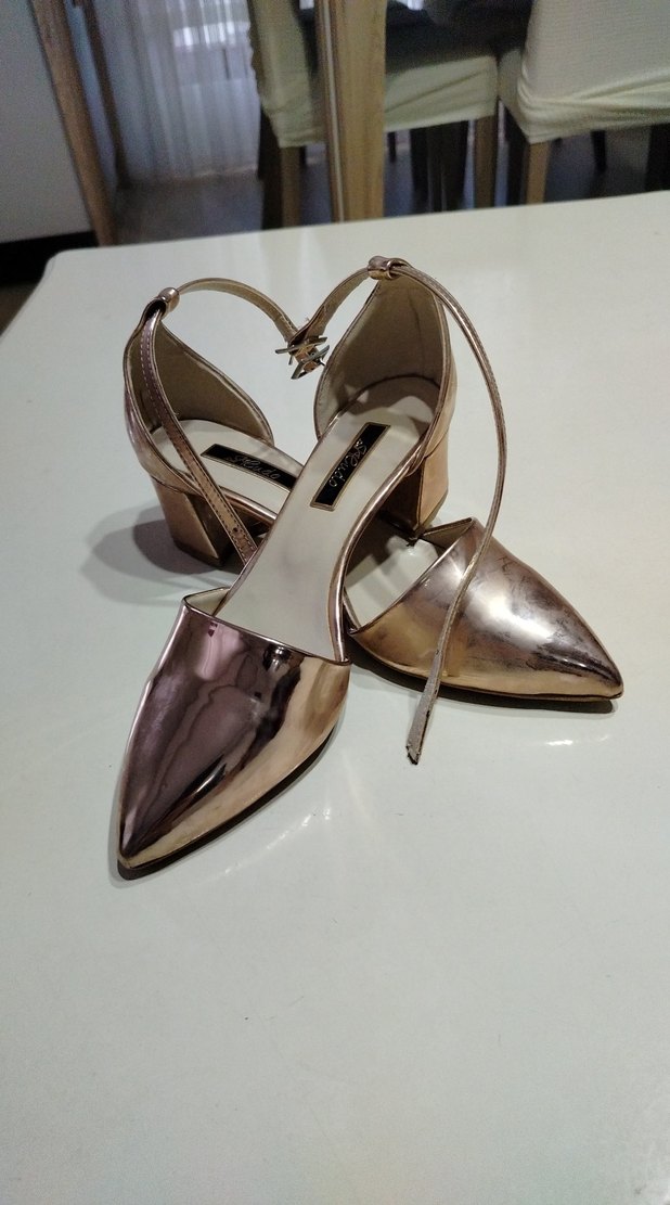 Bej Metal Tokalı Stiletto Topuklu Kadın Ayakkabı - Görsel 3