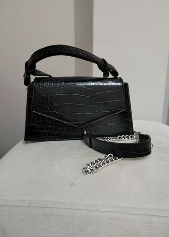 Klasik Siyah Deri Kadın Çanta - Görsel 3