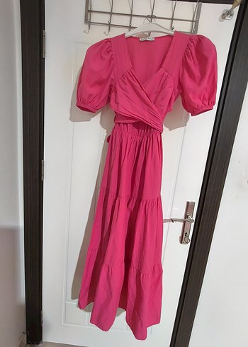 Pembe V Yaka Drapeli Uzun Elbise