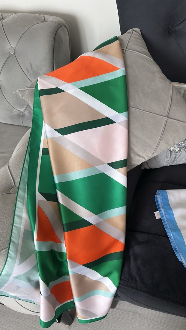 LA'VINSE Parlak Yeşil Kadın eşarp - Görsel 2