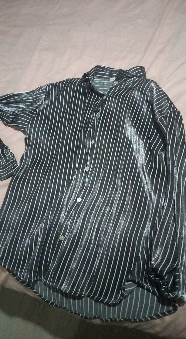 Gri Çizgili Uzun Kollu parlak Gömlek - Görsel 2