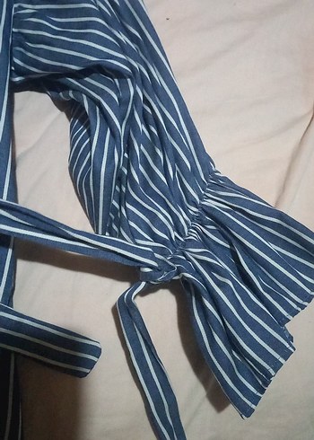 Mavi Çizgili Pilili Midi Kadın Gömlek - Görsel 3