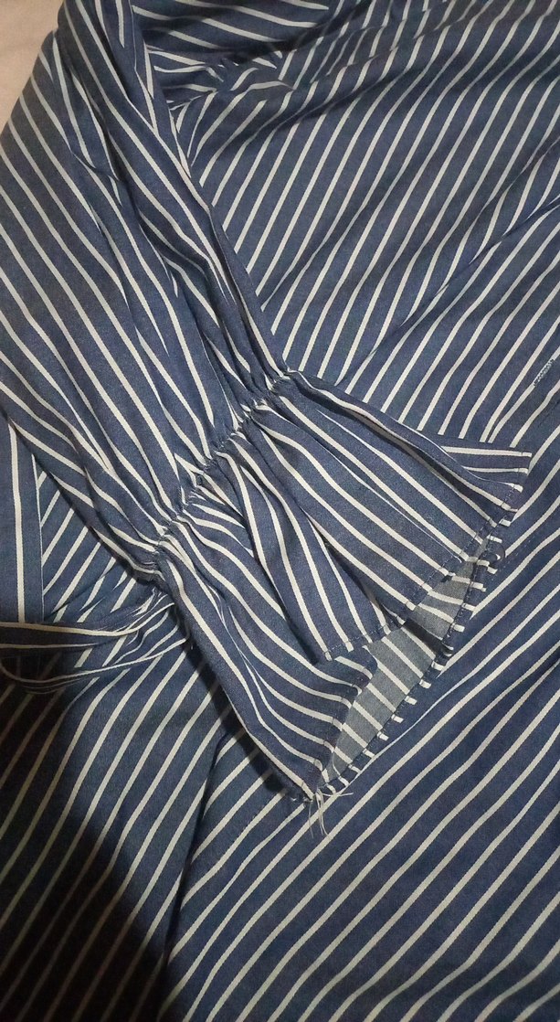 Mavi Çizgili Pilili Midi Kadın Gömlek - Görsel 4