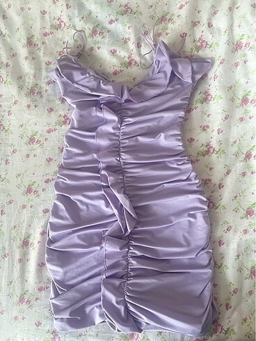 Zara lila elbise
