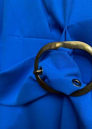 Mavi Kemerli Midi Elbise - Görsel 5