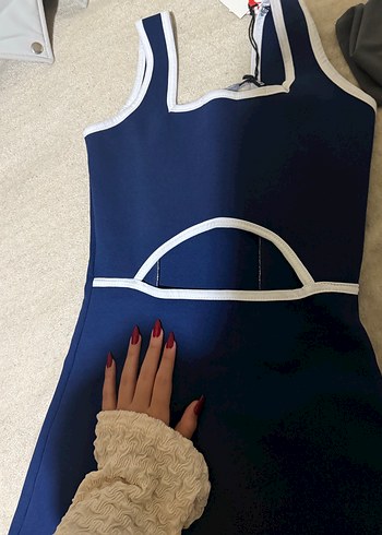 Lacivert V Yakalı Kolsuz Kalem Elbise - Görsel 3