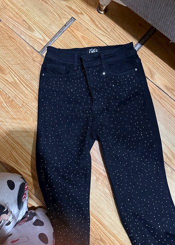 Zara Düğmeli Siyah Kadın Denim Pantolon