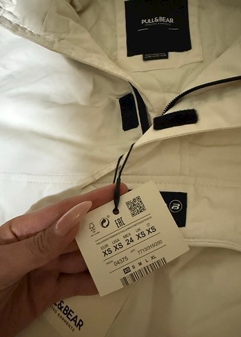 xs Beden beyaz Renk Beyaz Kapüşonlu Spor Kadın Mont