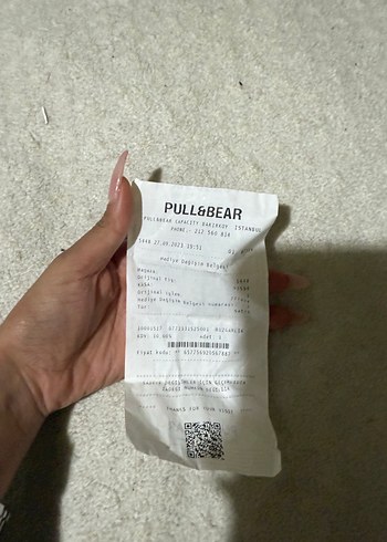 Pull and Bear Beyaz Kapüşonlu Spor Kadın Mont