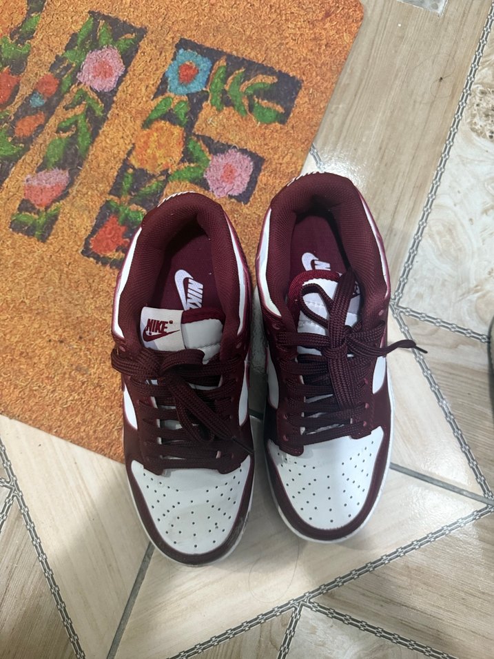 Nike Kahverengi Beyaz Bağcıklı Kadın Spor Ayakkabı - Görsel 2