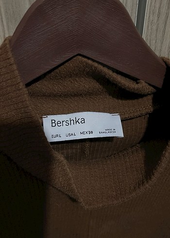 l Beden kahverengi Renk Bershka Kahverengi Boğazlı Fit Triko Kazak