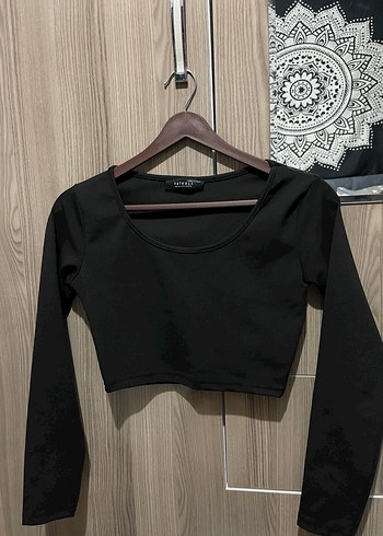 s Beden siyah Renk Siyah Uzun Kollu Crop Bluz