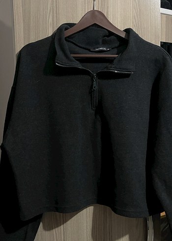 Trendyol & Milla Gri Yarım Fermuarlı Yüksek Yakalı Sweatshirt