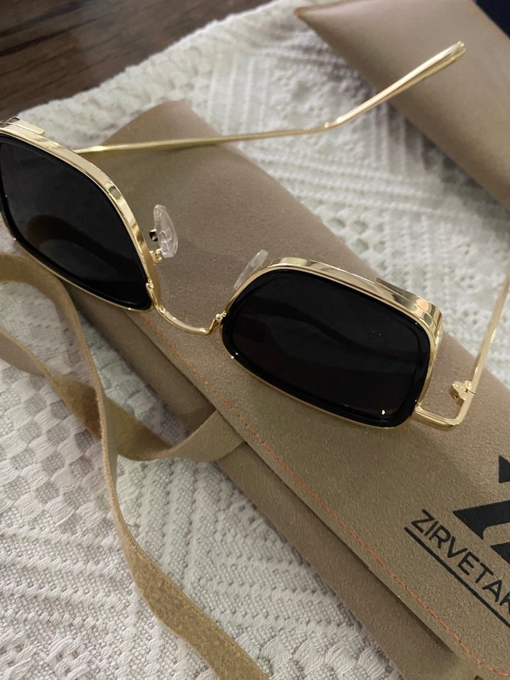 Altın Çerçeveli Gri Kadın Güneş Gözlüğü - Görsel 3