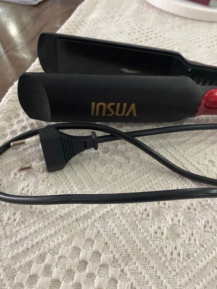 Kırmızı Insua Saç Düzleştirici - Görsel 2