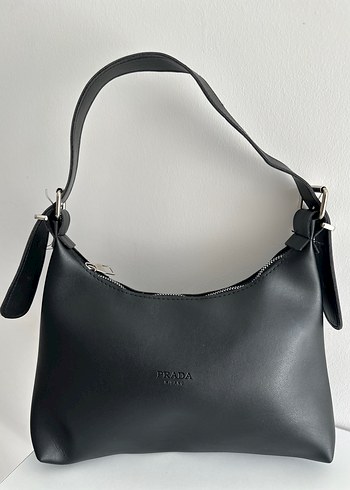 Prada Çanta