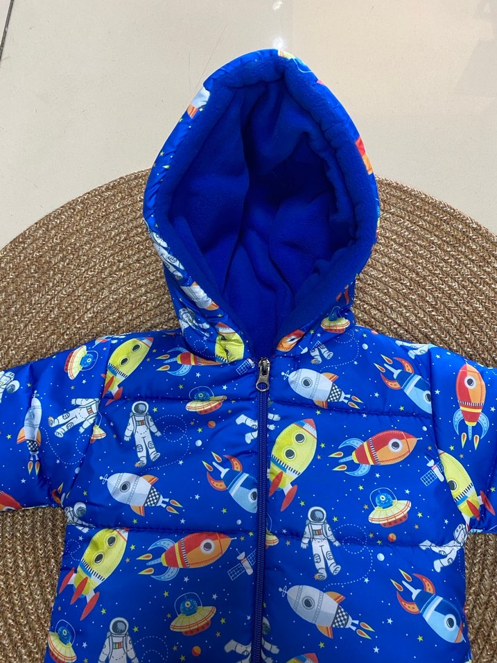 Kapüşonlu Mavi Çocuk Montu - Görsel 3