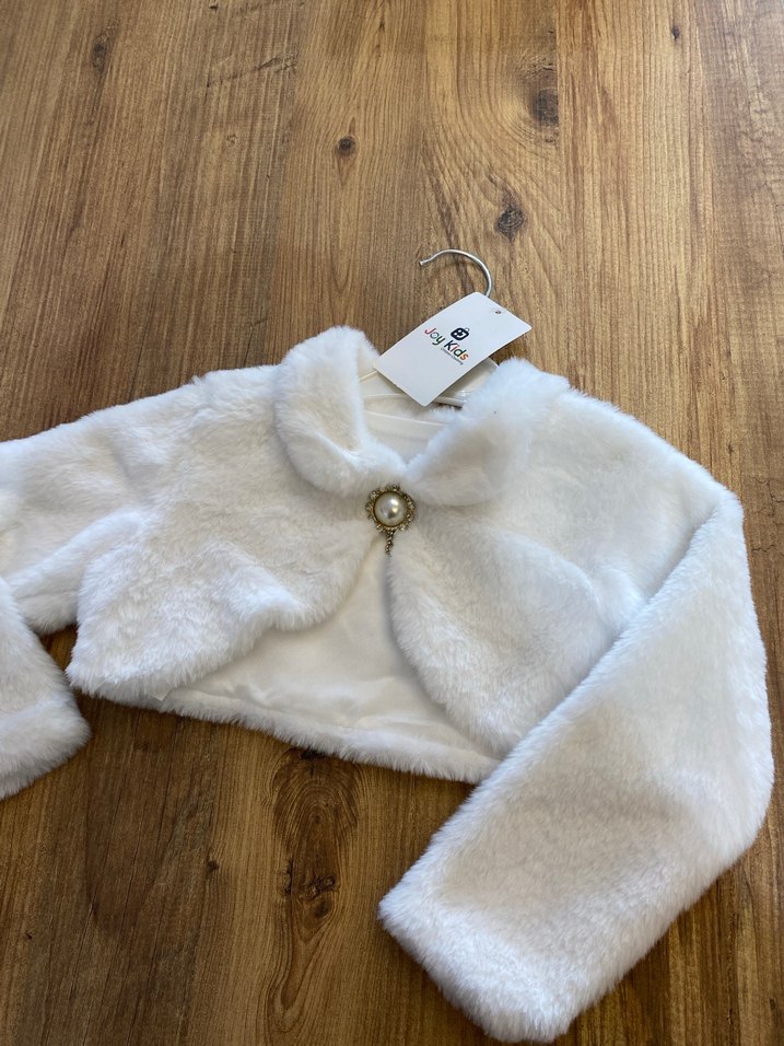 Kız Çocuk Beyaz Kürklü Bolero - Görsel 2