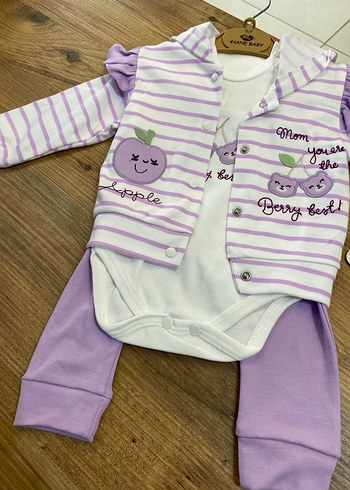 Düğmeli Mor Bebek Hastane Kıyafeti - Görsel 3